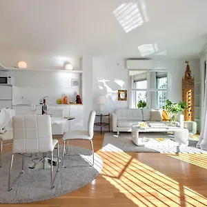https://betis-deluxe-central-apartment.es-andalucia.com